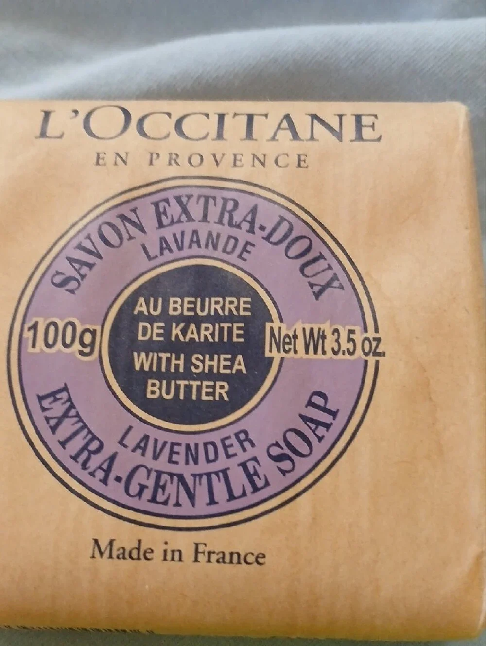 L'Occitane Lavender Extra-Gentle Soap - Creamy Beige